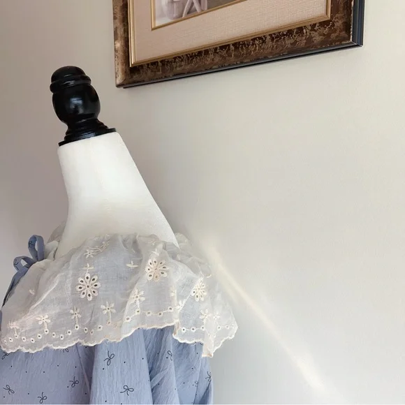 NEW! ✨Cozy Light Blue Bow Print Pajama Set w/ Large Statement Lace Collar - Picture 6 of 9